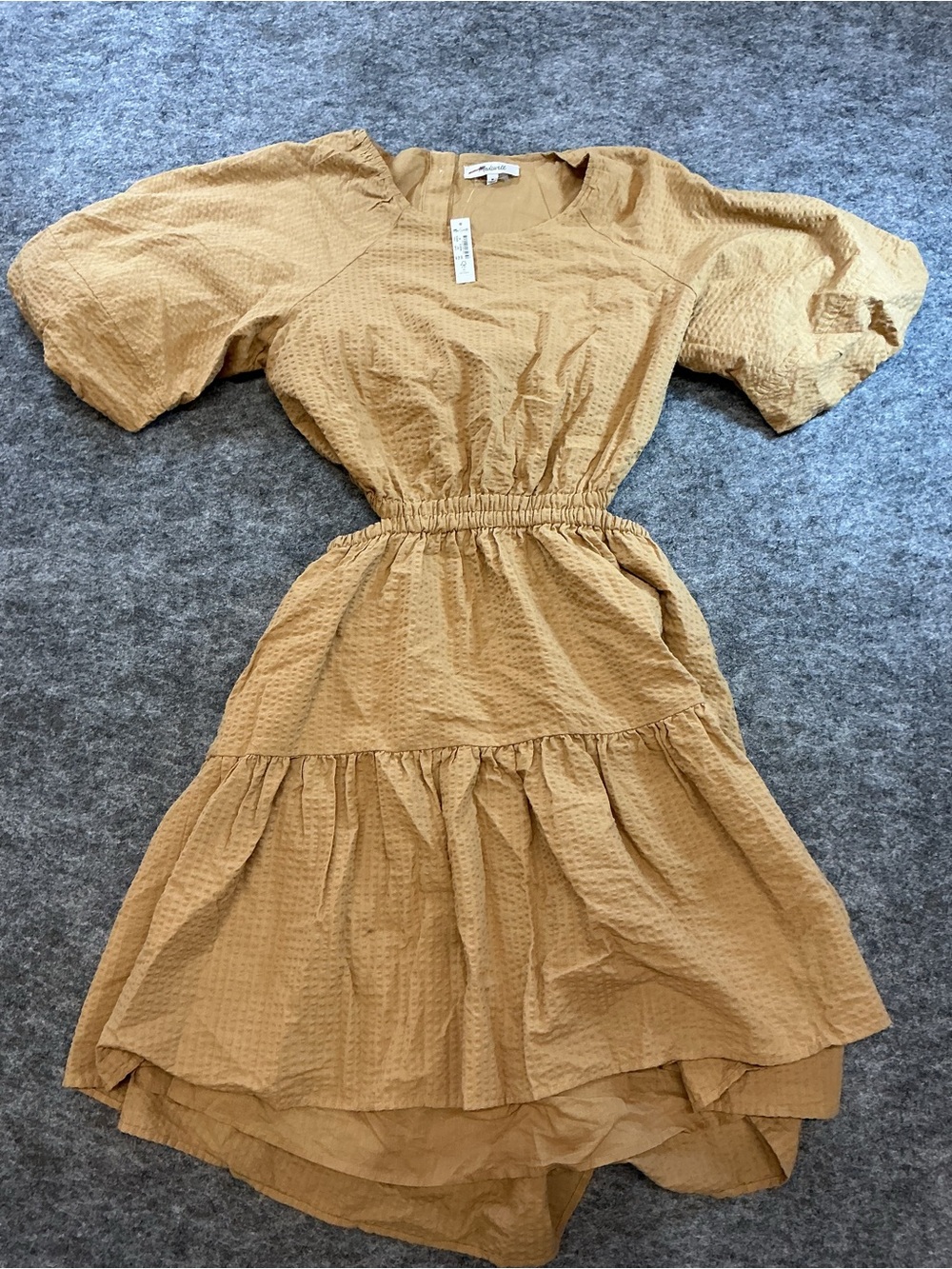Madewell Textured Puff Sleeve Midi Dress in Mustard Size M